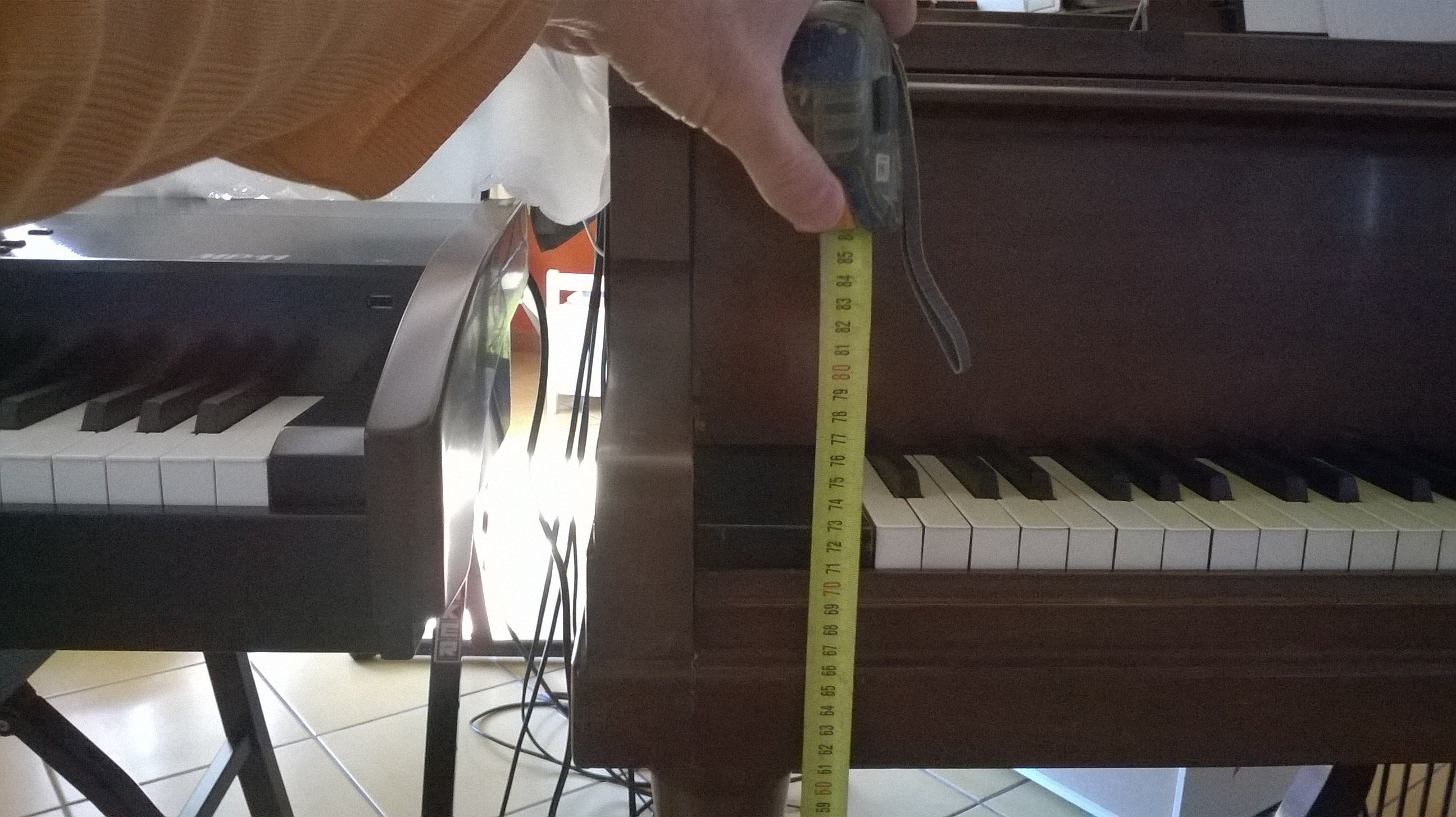 piano keyboard height